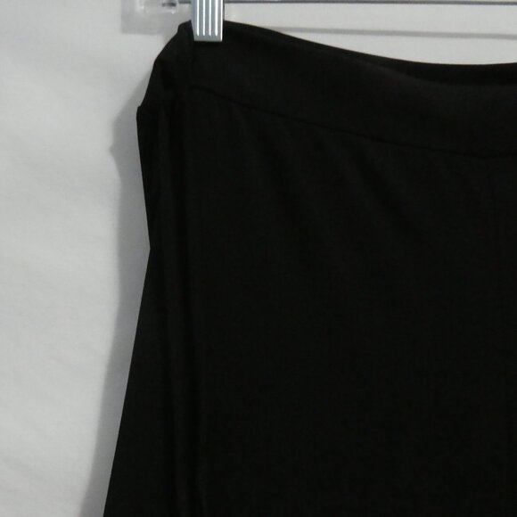 AB STUDIO | large | Capri Leggings With Decorative Double String Sides | USA - Picture 3 of 16